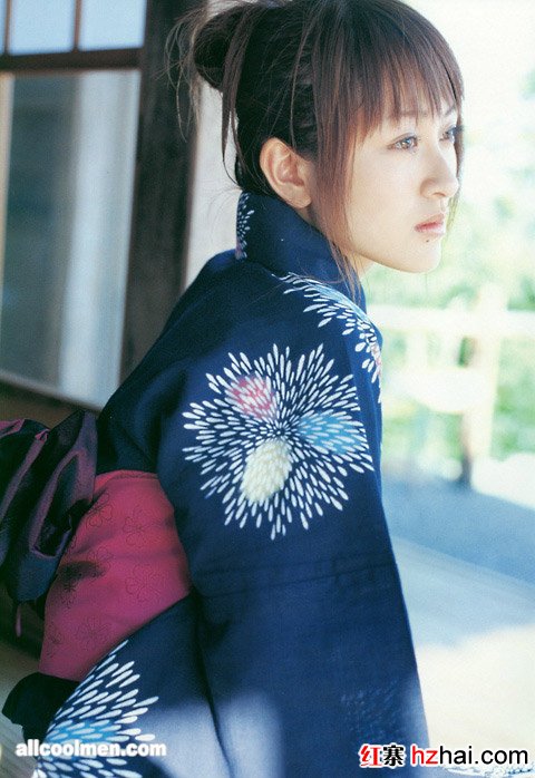 Ayaka-Kimura-03.jpg
